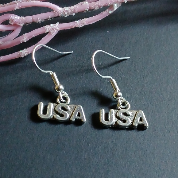 Silver USA Handmade Earrings - Picture 2 of 3